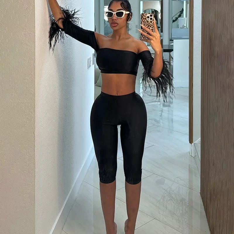 Women Classic Casual 2 Piece Set Tracksuit Feather Sleeve Slash Neck Crop Tops+Bike Shorts Matching Street Outfits
Women Classic Casual 2 Piece Set Tracksuit Feather Sleeve Slash Neck Crop Tops+Bike Shorts Matching Street Outfits