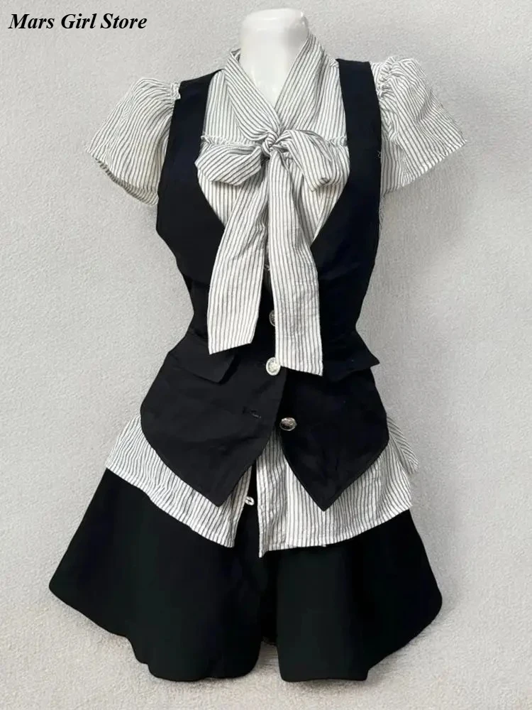Japanese Gothic Vintage Summer 3-Piece Set Women's Hight Waist Shorts+Stripe T-Shirt+Vest Harajuku 2000s Grunge Streetwear Suit
Japanese Gothic Vintage Summer 3-Piece Set Women's Hight Waist Shorts+Stripe T-Shirt+Vest Harajuku 2000s Grunge Streetwear Suit
