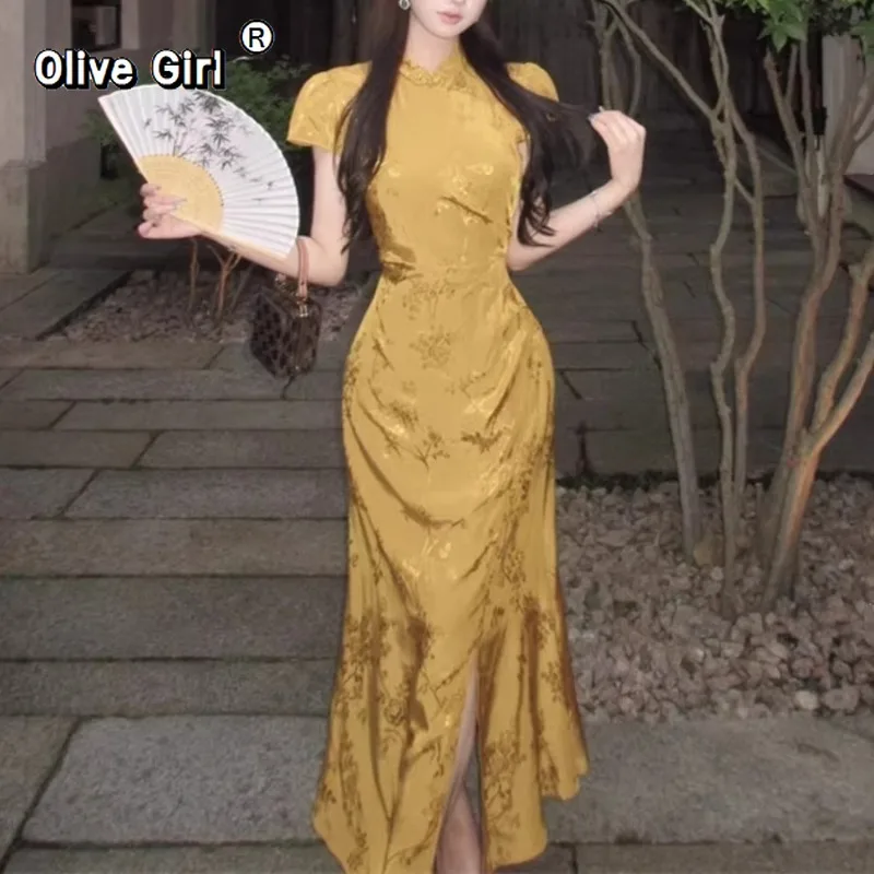 Olivegirl атласное жаккардовое платье женская одежда китайское Ципао Cheongsams летнее элитное сексуальное облегающее бедра длинное платье с рыбьим хвостом
Olivegirl атласное жаккардовое платье женская одежда китайское Ципао Cheongsams летнее элитное сексуальное облегающее бедра длинное платье с рыбьим хвостом