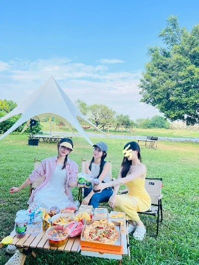 Радиоуправляемая машинка-амфибия 4x4 2.4G для бездорожья, водонепроницаемая, для трюков и преодоления препятствий, детская игрушка на пульте управления
Радиоуправляемая машинка-амфибия 4x4 2.4G для бездорожья, водонепроницаемая, для трюков и преодоления препятствий, детская игрушка на пульте управления