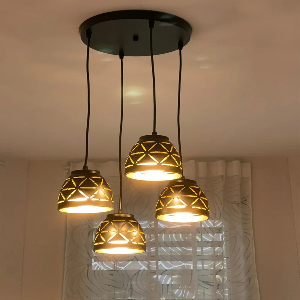 Hanging pendant ceiling light with black or white housing e27 bulb pendnat lamp for living room bedroom retro light fixtures
Hanging pendant ceiling light with black or white housing e27 bulb pendnat lamp for living room bedroom retro light fixtures