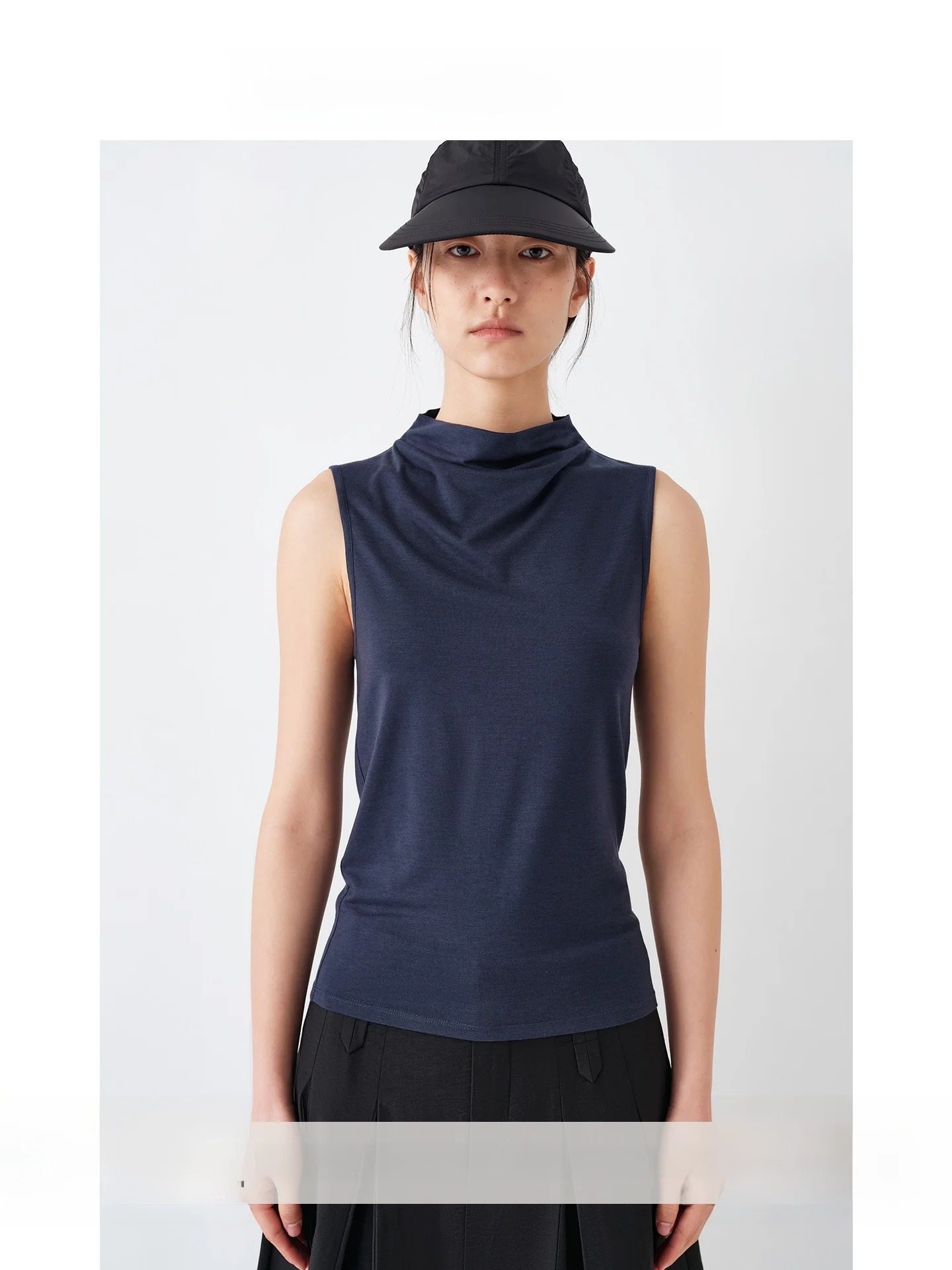 Jaja Larsele Wool Lightweight Elastic Half High Neck Glossy Retro Slim Fit Knitted Vest TT040007 Women's Outerwear Regular Le...
Jaja Larsele Wool Lightweight Elastic Half High Neck Glossy Retro Slim Fit Knitted Vest TT040007 Women's Outerwear Regular Le...
