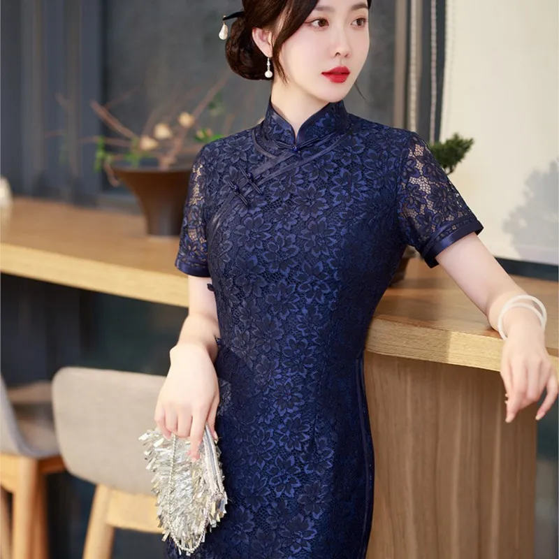 Женское длинное облегающее шелковое платье Cheongsam для подиума, банкетное платье, кружево
Женское длинное облегающее шелковое платье Cheongsam для подиума, банкетное платье, кружево