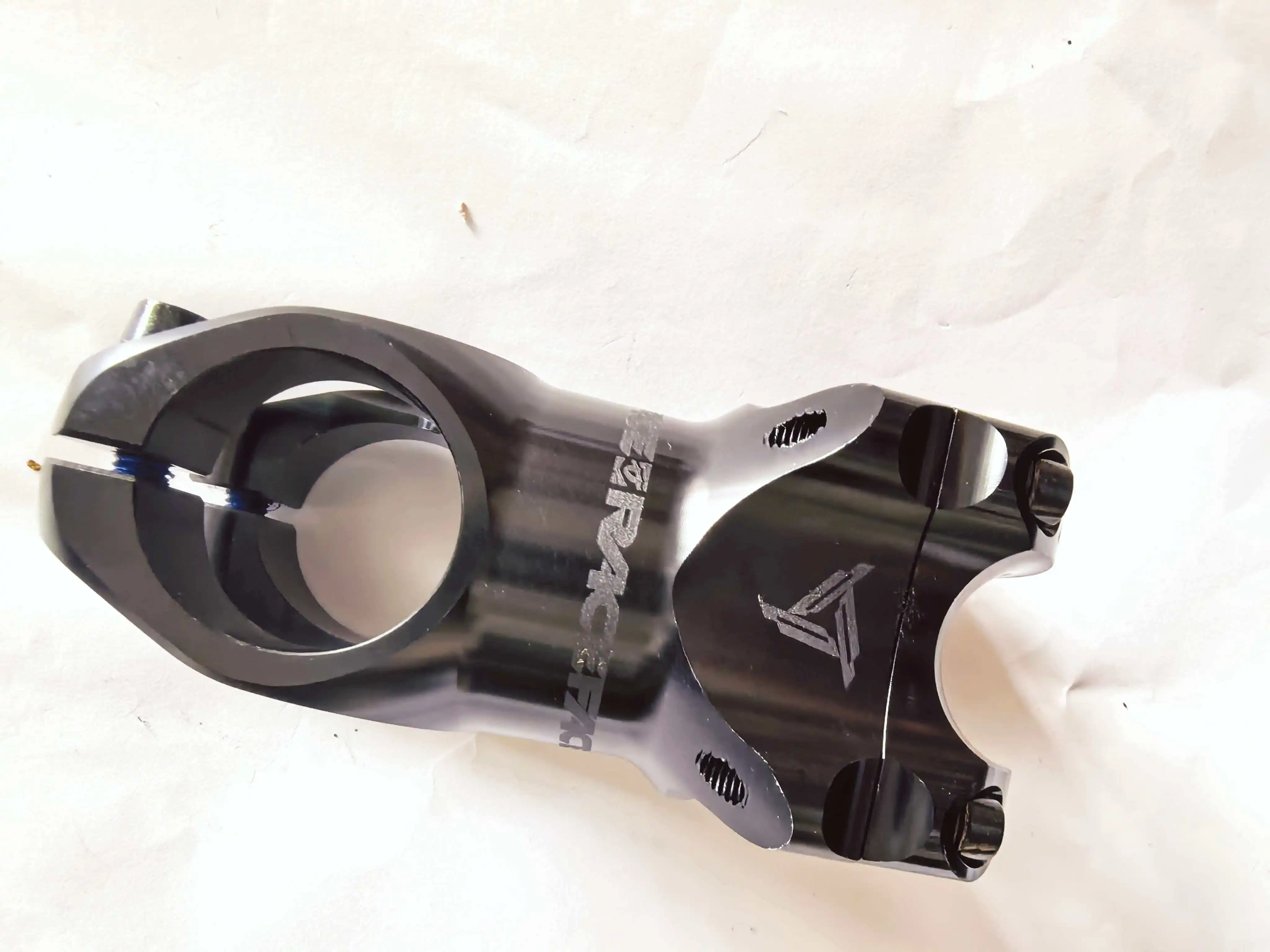 RaceFace Turbine R Stem 35 x 60mm 0 degree 1 1/8" MTB DH bicycle STEM
RaceFace Turbine R Stem 35 x 60mm 0 degree 1 1/8" MTB DH bicycle STEM