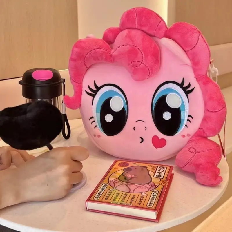 Сумка My Little Pony, милая аниме-Дружба-волшебные игрушки, плюшевая кукла, сумка на плечо, большая вместительная сумка для хранения для девочки, подарок на день рождения
Сумка My Little Pony, милая аниме-Дружба-волшебные игрушки, плюшевая кукла, сумка на плечо, большая вместительная сумка для хранения для девочки, подарок на день рождения