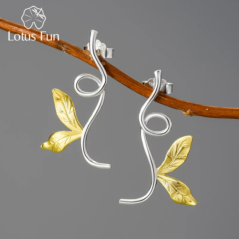 Женские асимметричные серьги-подвески Lotus Fun, серьги из серебра 925 пробы с изогнутыми длинными веточками и листьями, ювелирные украшения для вечеринок из 18-каратного золота
Женские асимметричные серьги-подвески Lotus Fun, серьги из серебра 925 пробы с изогнутыми длинными веточками и листьями, ювелирные украшения для вечеринок из 18-каратного золота