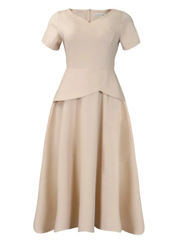 Summer Fashion 2025 Solid Color V-Neck Short-Sleeved A-Line Dress Large-Swing Elegant Women's Casual Maxi Dress
Summer Fashion 2025 Solid Color V-Neck Short-Sleeved A-Line Dress Large-Swing Elegant Women's Casual Maxi Dress