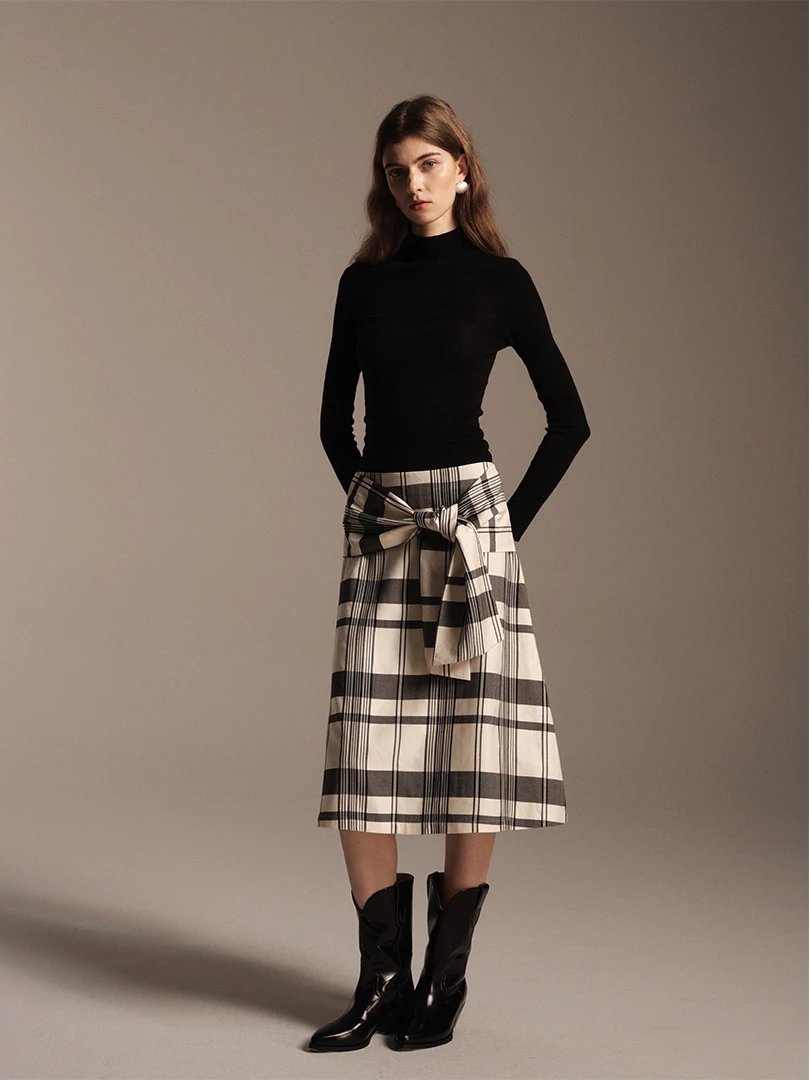 Softself Autumn New Plaid Waist Design Silk f Skirt for Women Bla White French Sle A-Line Loose Fit Daily Wear
Softself Autumn New Plaid Waist Design Silk f Skirt for Women Bla White French Sle A-Line Loose Fit Daily Wear