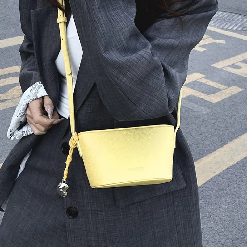 Elegant And Classic Handbags For Women, Leather Shoulder Bag From Luxury Brand, Famous Designer Messenger Bag Chic
Elegant And Classic Handbags For Women, Leather Shoulder Bag From Luxury Brand, Famous Designer Messenger Bag Chic