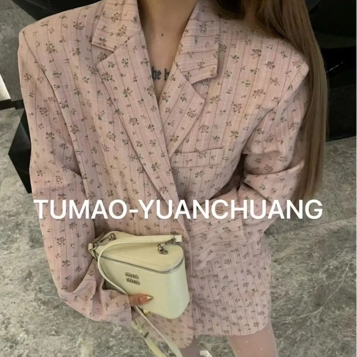 French Sweet Pink Floral Blazers Women Suit Jacket High-end Loose Versatile Notched Outerwear Tops Spring New Female Clothes
French Sweet Pink Floral Blazers Women Suit Jacket High-end Loose Versatile Notched Outerwear Tops Spring New Female Clothes