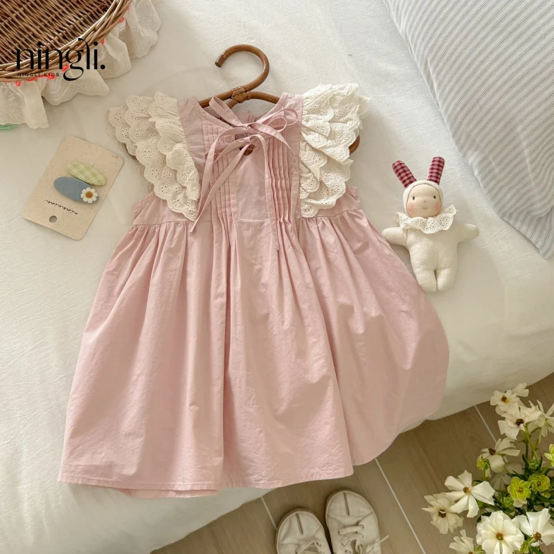 2025Summer Children's Retro Hollow Out Flutter Sleeve Princess Dress Sweet Pink Dress for Girls
2025Summer Children's Retro Hollow Out Flutter Sleeve Princess Dress Sweet Pink Dress for Girls