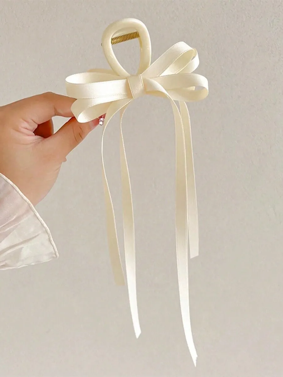 Womens Ivory Double Layer Bow Hair Clip With Streamers
Womens Ivory Double Layer Bow Hair Clip With Streamers