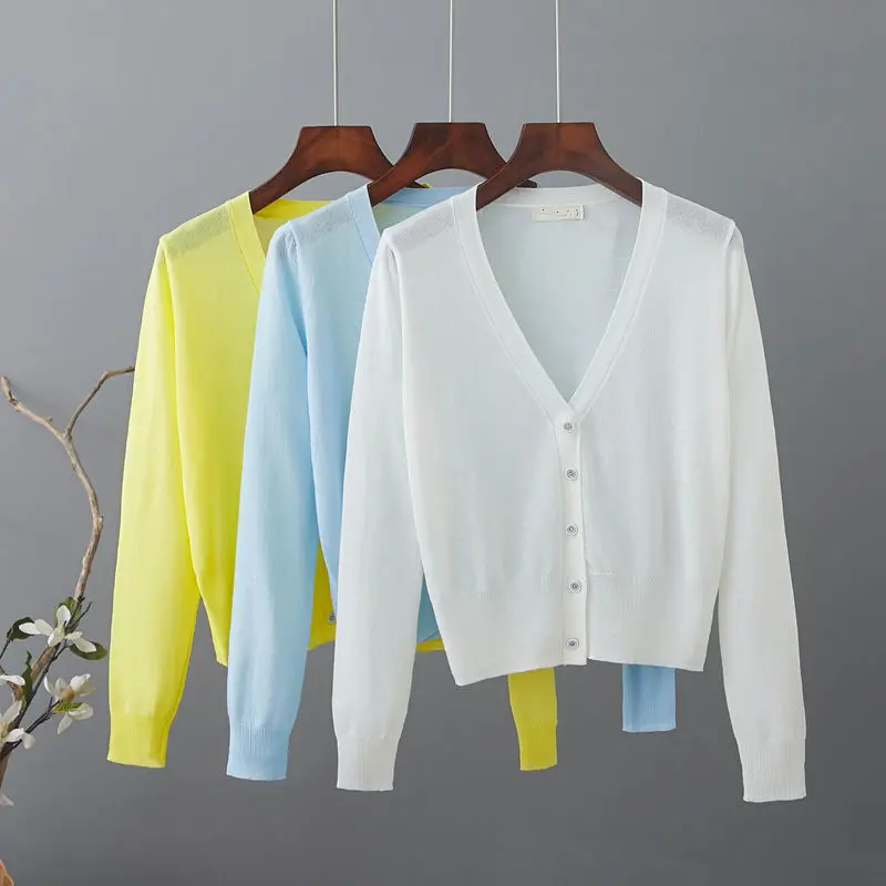 Summer Cardigan Sweater Women Korean Fashion Style V-neck Cropped Coat Basic Solid Ice silk hollow Out Sunscreen Outerwear
Summer Cardigan Sweater Women Korean Fashion Style V-neck Cropped Coat Basic Solid Ice silk hollow Out Sunscreen Outerwear