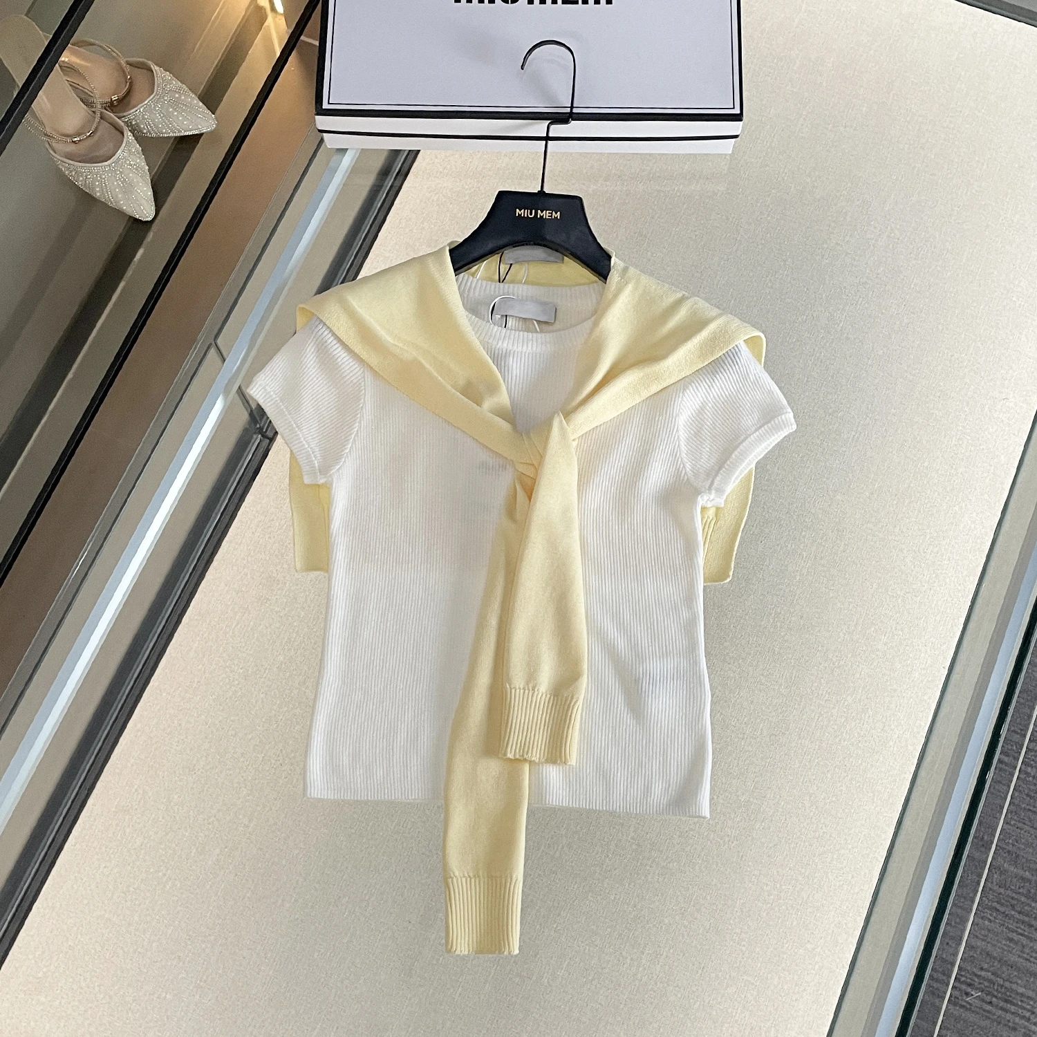 Ele White ort Sve вязаный топ для женщин, повседневный Sle Agel, модное летнее новое поступление, корейская версия Ciwalk
Ele White ort Sve вязаный топ для женщин, повседневный Sle Agel, модное летнее новое поступление, корейская версия Ciwalk