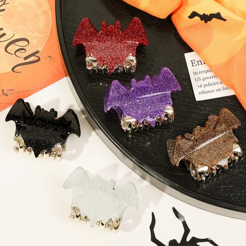 Мода Y2K Хэллоуин летучая мышь коготь сплава головной убор блестящий акриловый зажим в виде акулы средний косплей крылья летучей мыши коготь для волос девушка
Мода Y2K Хэллоуин летучая мышь коготь сплава головной убор блестящий акриловый зажим в виде акулы средний косплей крылья летучей мыши коготь для волос девушка
