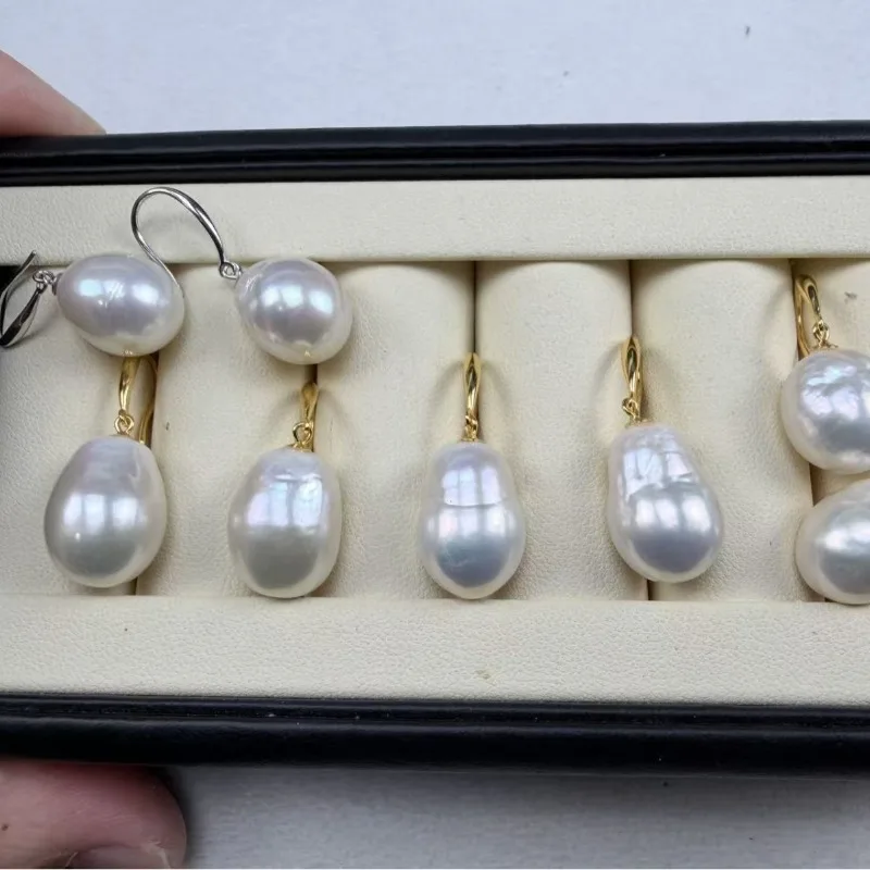 Natural Pearl 11-13mm Shaped Baroque Pearl Ear Hook 925 Sterling Silver Accessory
Natural Pearl 11-13mm Shaped Baroque Pearl Ear Hook 925 Sterling Silver Accessory