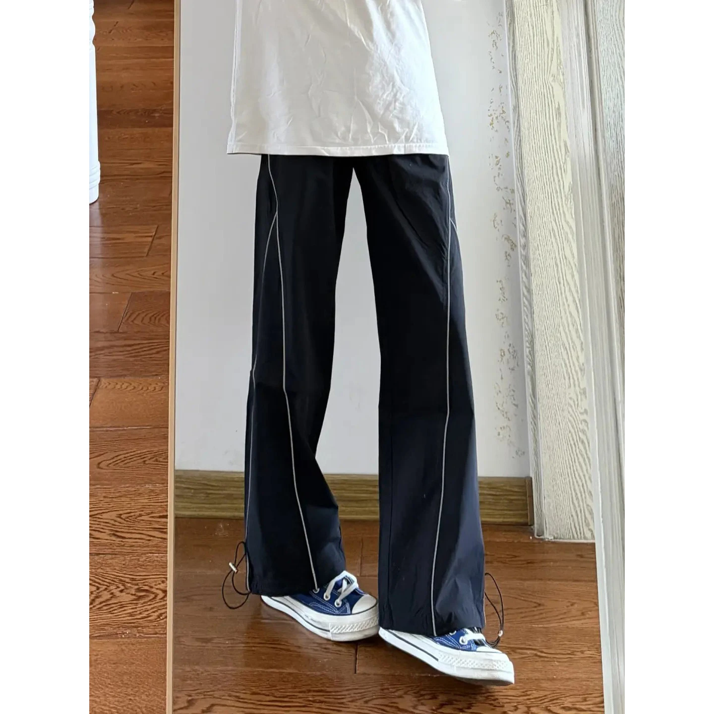 American Stripe Sports Quick Dry Pants Summer Thin Loose Ice Silk Outdoor Casual Long Trousers for Men Breathable Cool Sensation
American Stripe Sports Quick Dry Pants Summer Thin Loose Ice Silk Outdoor Casual Long Trousers for Men Breathable Cool Sensation