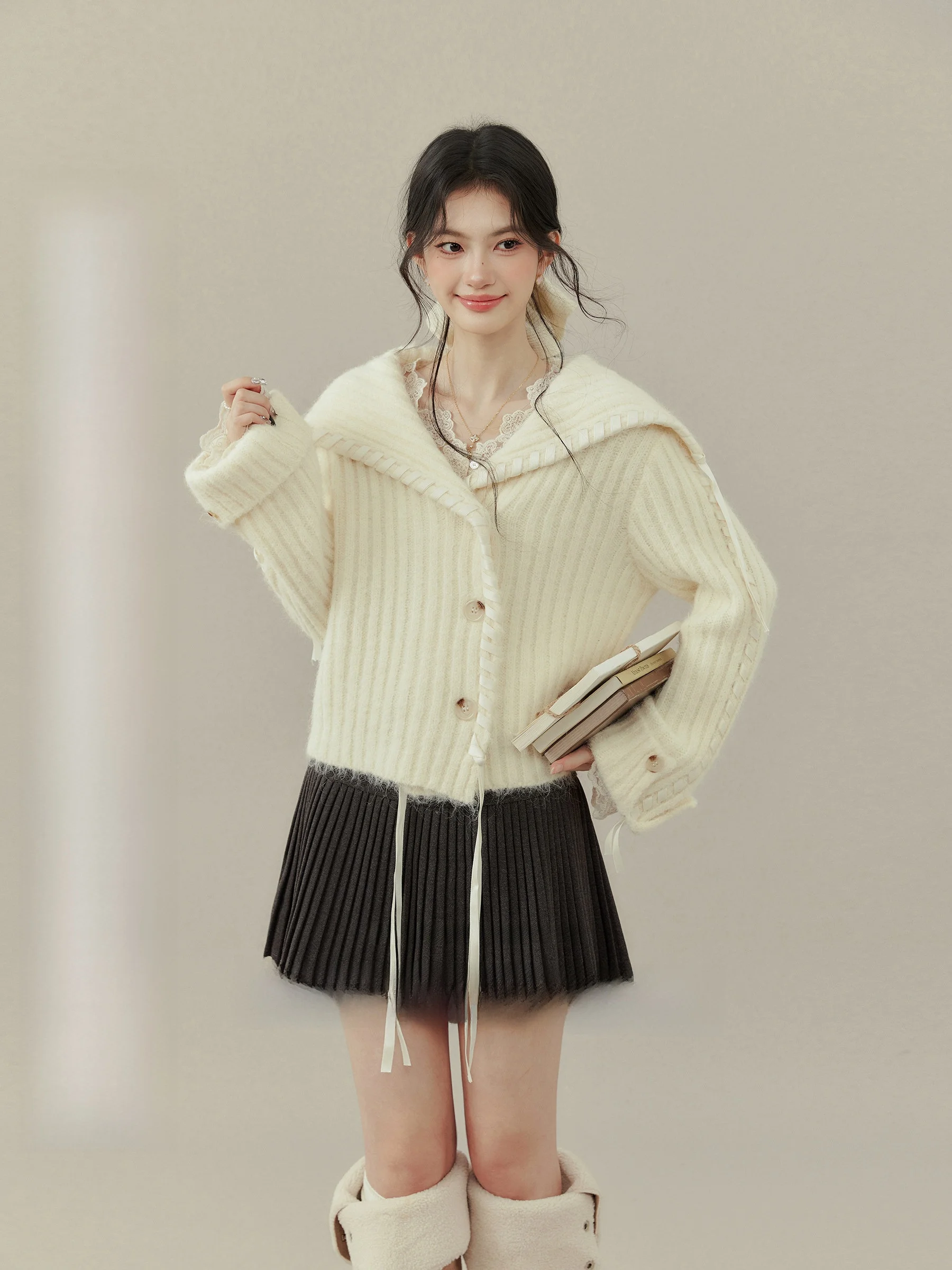 Soft Cozy Wheat Color Knitted Sweater Large Collar Open Cardigan Outerwear for Plump Women Casual Sle Fing Fatter
Soft Cozy Wheat Color Knitted Sweater Large Collar Open Cardigan Outerwear for Plump Women Casual Sle Fing Fatter