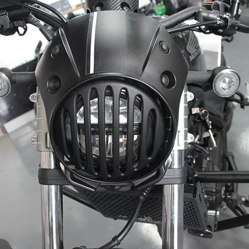 Suitable for Honda Rebel CM300 CM500 modified hood large lampshade headlight protective cover
Suitable for Honda Rebel CM300 CM500 modified hood large lampshade headlight protective cover