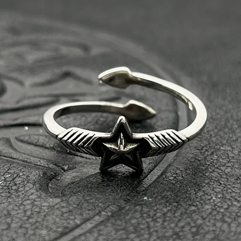 S925 Pure Silver trendy Thai silver retro pentagram devil tail ring niche high sense
S925 Pure Silver trendy Thai silver retro pentagram devil tail ring niche high sense