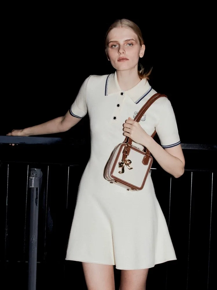 SP Luxury Brand Design Women Knitted Dress Slim A-line Lapel Casual Dresses Ladies Elegant Short Sleeve Mini Self Ladies Clothes
SP Luxury Brand Design Women Knitted Dress Slim A-line Lapel Casual Dresses Ladies Elegant Short Sleeve Mini Self Ladies Clothes