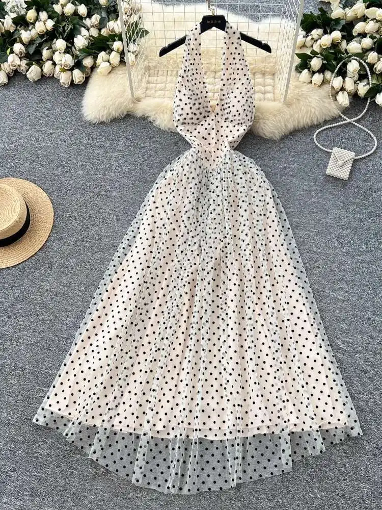 Women Vintage Printed Dress Summer Hanging Neck Backless Beach Long Dresses French Polka Dot Mesh Long Robe Vestidos
Women Vintage Printed Dress Summer Hanging Neck Backless Beach Long Dresses French Polka Dot Mesh Long Robe Vestidos