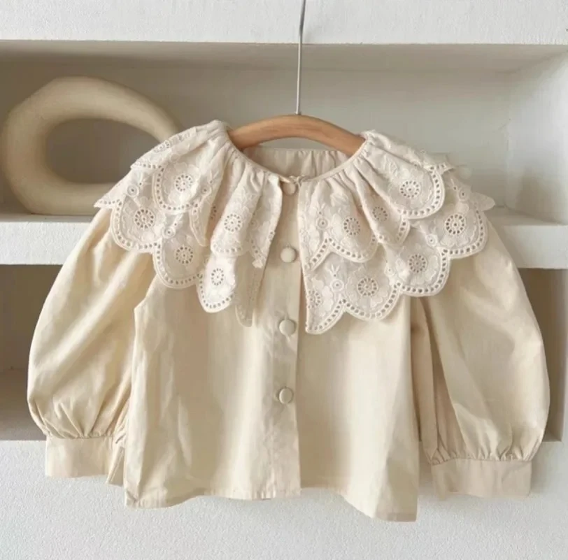 Spring and Autumn Girls' Retro Foreigner Lace Shirt Children's 2024 Fashion Solid Color Long Sleeve Top Baby Shirt
Spring and Autumn Girls' Retro Foreigner Lace Shirt Children's 2024 Fashion Solid Color Long Sleeve Top Baby Shirt