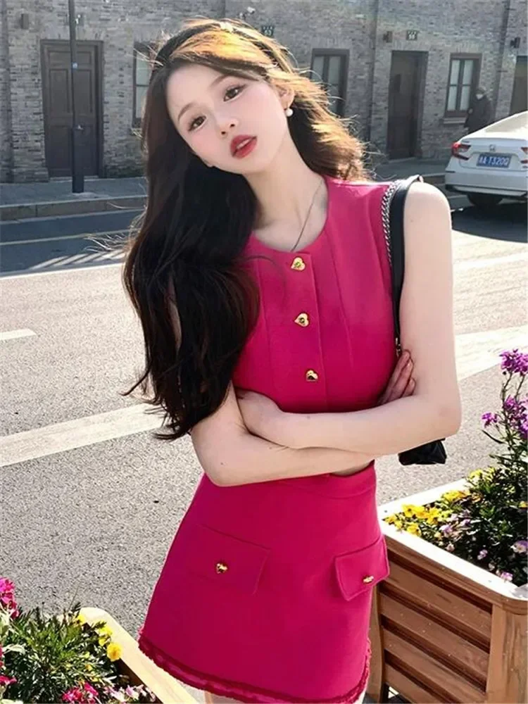 Women Fashion Fushcia Red 2 Piece Sets O Neck Single Breast Short Camis Tank Top&A Line Mini Skirt Celebrity Elegant 2pc Suits
Women Fashion Fushcia Red 2 Piece Sets O Neck Single Breast Short Camis Tank Top&A Line Mini Skirt Celebrity Elegant 2pc Suits