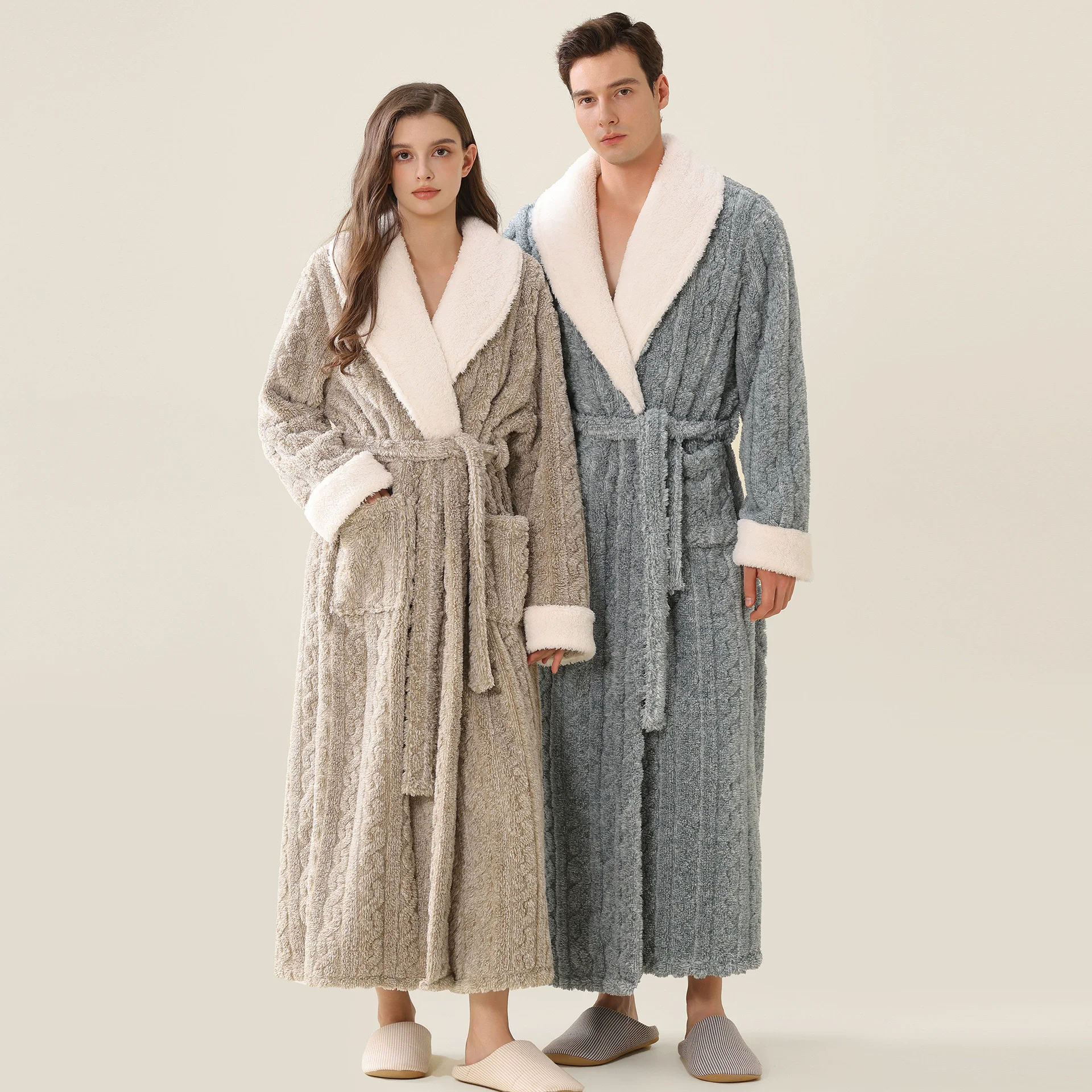 Thicken Flannel Women Long Robe Kimono Bathrobe Gown Warm Coral Fleece Female Sleepwear Home Dress Autumn Winter New Nightwear
Thicken Flannel Women Long Robe Kimono Bathrobe Gown Warm Coral Fleece Female Sleepwear Home Dress Autumn Winter New Nightwear