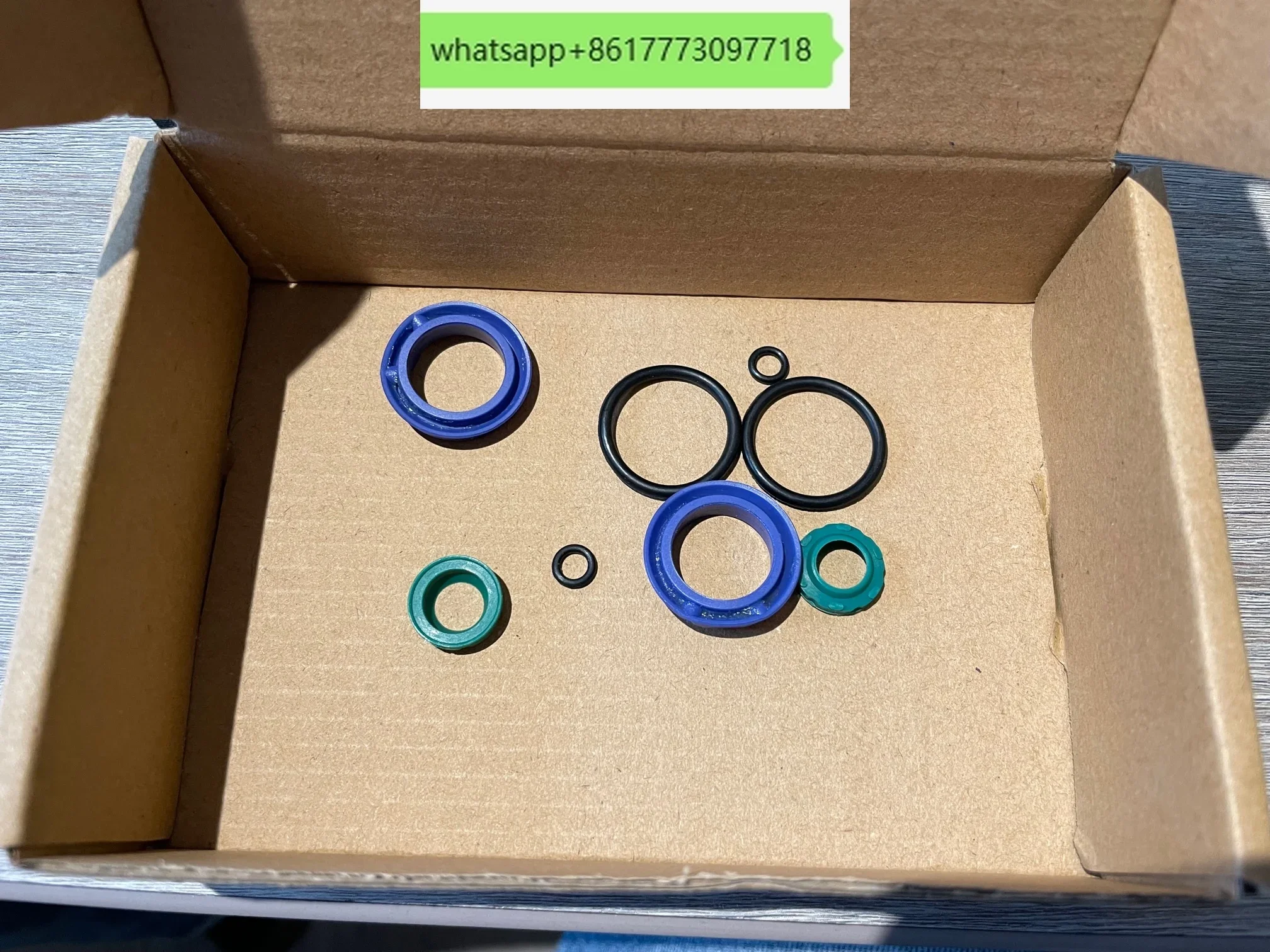 DGP/DGPL-25-PPV-A-B 123563 DGP-32-PPV-A-B DGP DGPL Original cylinder repair kit Pneumatic components fitting
DGP/DGPL-25-PPV-A-B 123563 DGP-32-PPV-A-B DGP DGPL Original cylinder repair kit Pneumatic components fitting
