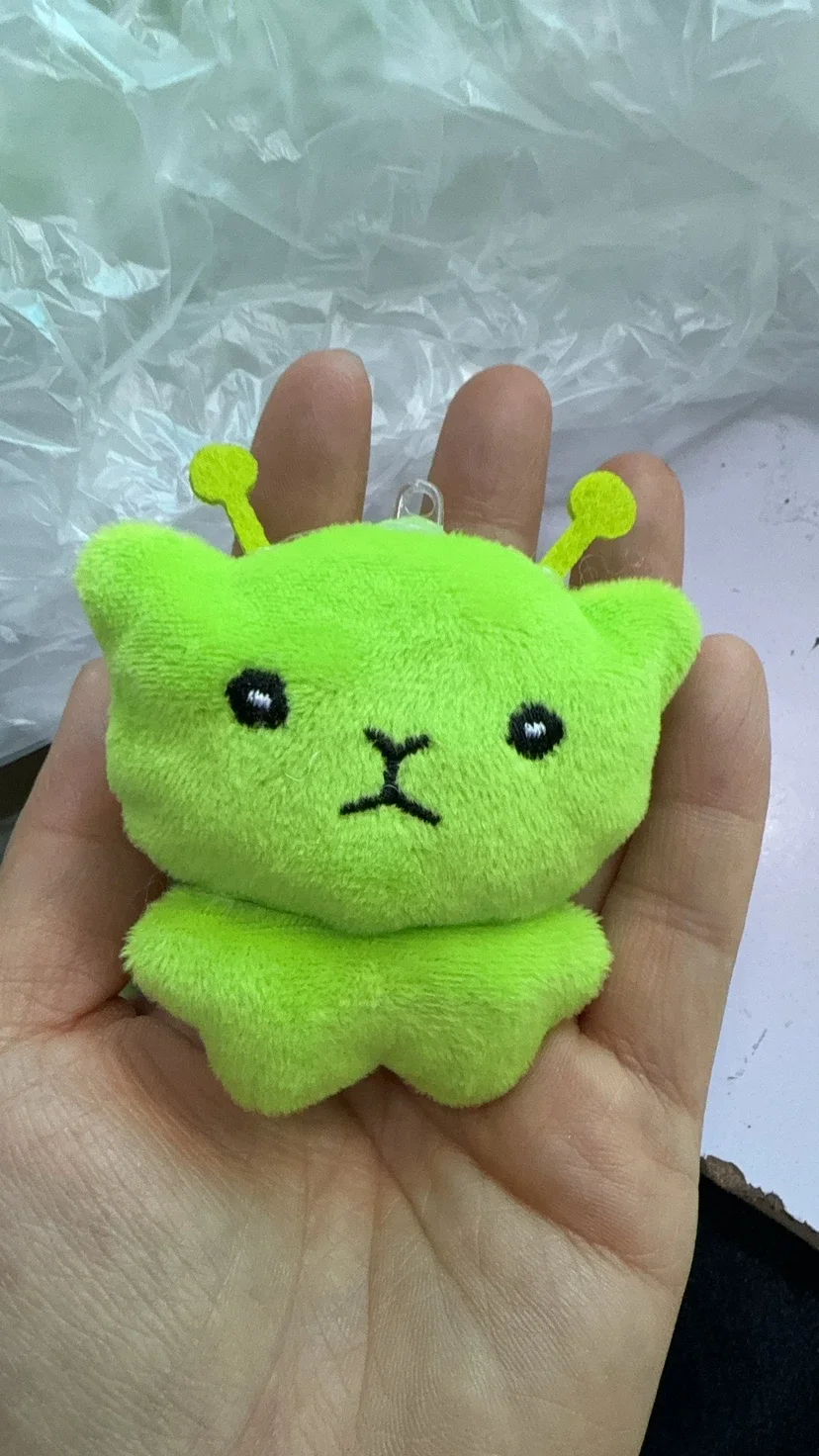 New Mini Alien Cat Invasion Earth Handmade Doll Pendant Super Soft Cute Bag Accessories Gifts Super Cute AA
New Mini Alien Cat Invasion Earth Handmade Doll Pendant Super Soft Cute Bag Accessories Gifts Super Cute AA