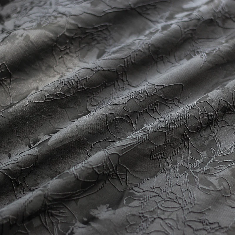 Рельефная темная жаккардовая ткань для шитья своими руками, костюма, платья, пышная юбка, одежда, ткань на метр, материал, оптовая продажа
Рельефная темная жаккардовая ткань для шитья своими руками, костюма, платья, пышная юбка, одежда, ткань на метр, материал, оптовая продажа