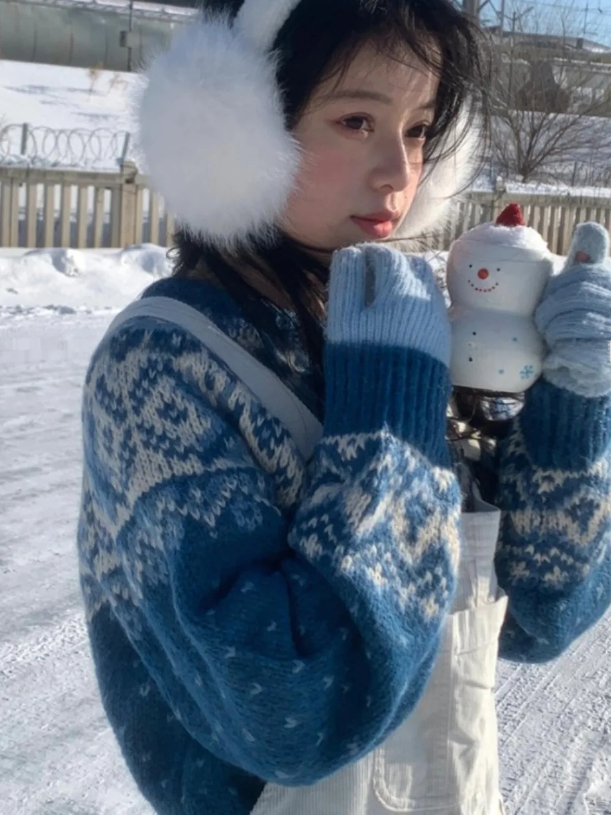 Cisas Blue Lazy Sle Iceland Blue Knitted Sweater Women's White Enhancing Vintage Iceberg Patterned Comfortable Winter Top
Cisas Blue Lazy Sle Iceland Blue Knitted Sweater Women's White Enhancing Vintage Iceberg Patterned Comfortable Winter Top