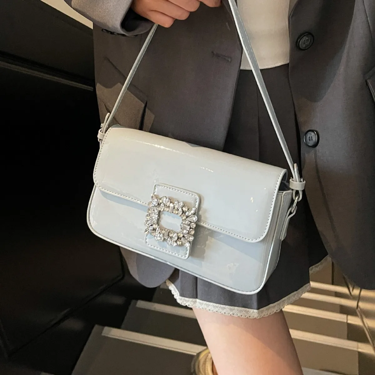 New in 2025! Trendy Ladies' Diamond - Studded Patent Leather Small Square Bag, Shoulder/Crossbody for Spring/Summer
New in 2025! Trendy Ladies' Diamond - Studded Patent Leather Small Square Bag, Shoulder/Crossbody for Spring/Summer