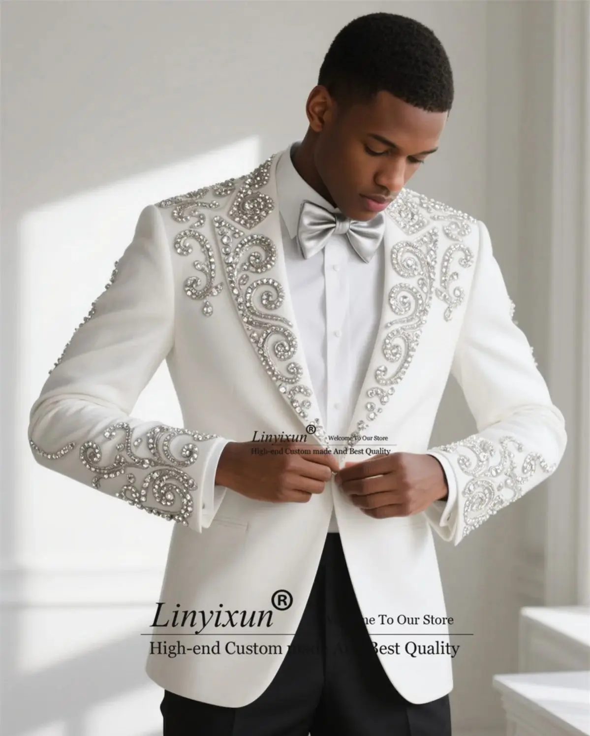 Stunning Diamond Ornament Men Suit 2 Pieces Sets Groom Male Blazers Customized Wedding Tuxedos Formal Slim Fit Costume Homme
Stunning Diamond Ornament Men Suit 2 Pieces Sets Groom Male Blazers Customized Wedding Tuxedos Formal Slim Fit Costume Homme