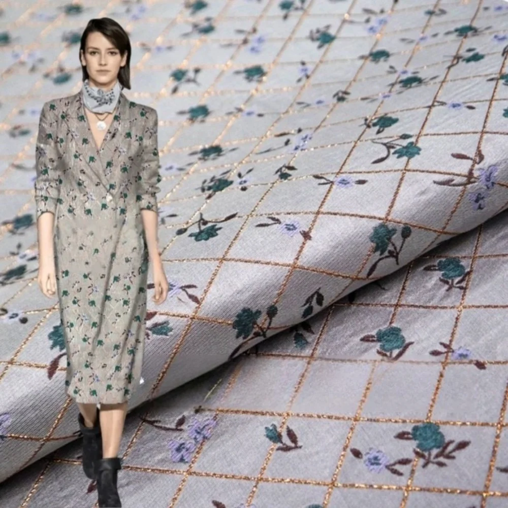 Тканая жаккардовая парчовая ткань цвета розового цвета с золотыми бриллиантами, куртка, модная тканевая ткань для платья по метрам, шитье