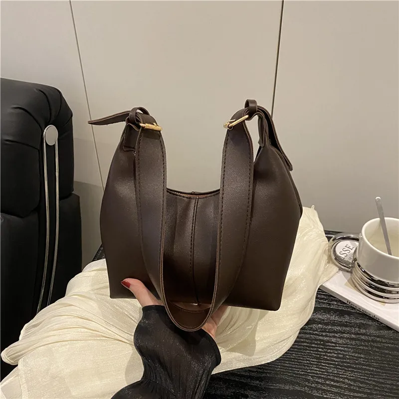 Women luxury designer handbags 2025 high quality fashionable brand handbags for ladies new
Women luxury designer handbags 2025 high quality fashionable brand handbags for ladies new