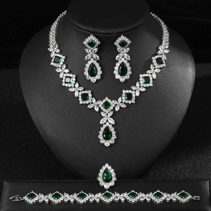 Luxury Zircon Necklace Earrings Bracelet Ring Set Bridal Wedding Dress Dress Dinner Jewelry Water Drops
Luxury Zircon Necklace Earrings Bracelet Ring Set Bridal Wedding Dress Dress Dinner Jewelry Water Drops