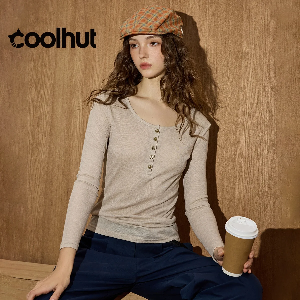 COOLHUT Women's 2025 Brand Design Knit Basic Tee Round Neck Long Sleeve Slim Fit Lightweight Tailored Shoulder Fall Casual Top
COOLHUT Women's 2025 Brand Design Knit Basic Tee Round Neck Long Sleeve Slim Fit Lightweight Tailored Shoulder Fall Casual Top