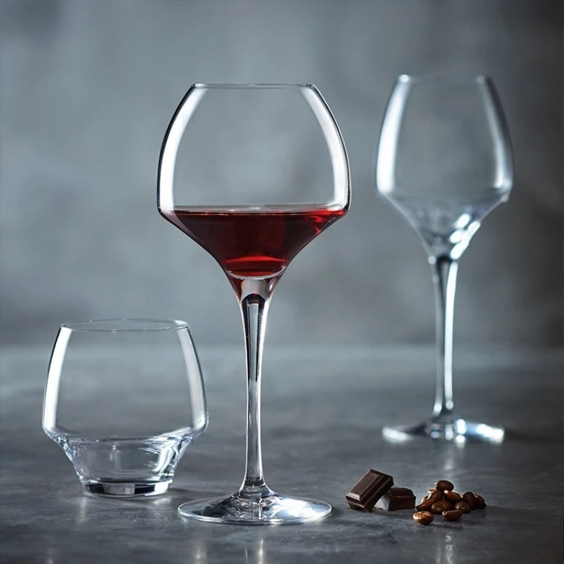 Crystal glass red wine glass, tall wine glass, champagne glass
Crystal glass red wine glass, tall wine glass, champagne glass