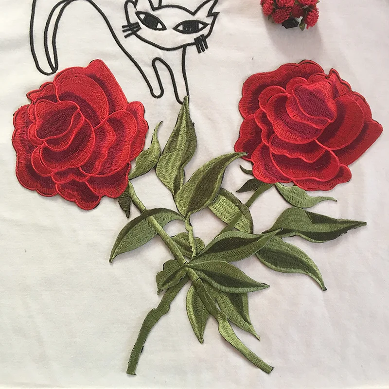 2PCS Embroidered large rose, adhesive-backed ironing, dress fabric, garment accessories, embroidered patch
2PCS Embroidered large rose, adhesive-backed ironing, dress fabric, garment accessories, embroidered patch