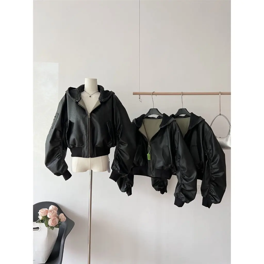 Women's Reversible PU Leather Hooded Jacket Korean Retro Short Trendy Top for Autumn Winter 
Women's Reversible PU Leather Hooded Jacket Korean Retro Short Trendy Top for Autumn Winter