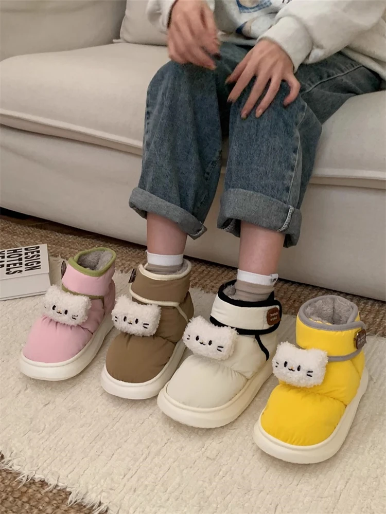 Fashionable Color Block Snow Boots Men's Women's Winter Warm Outdoor Cute Couple Magic Tape Cotton Shoes Short Tube Korea...
Fashionable Color Block Snow Boots Men's Women's Winter Warm Outdoor Cute Couple Magic Tape Cotton Shoes Short Tube Korea...