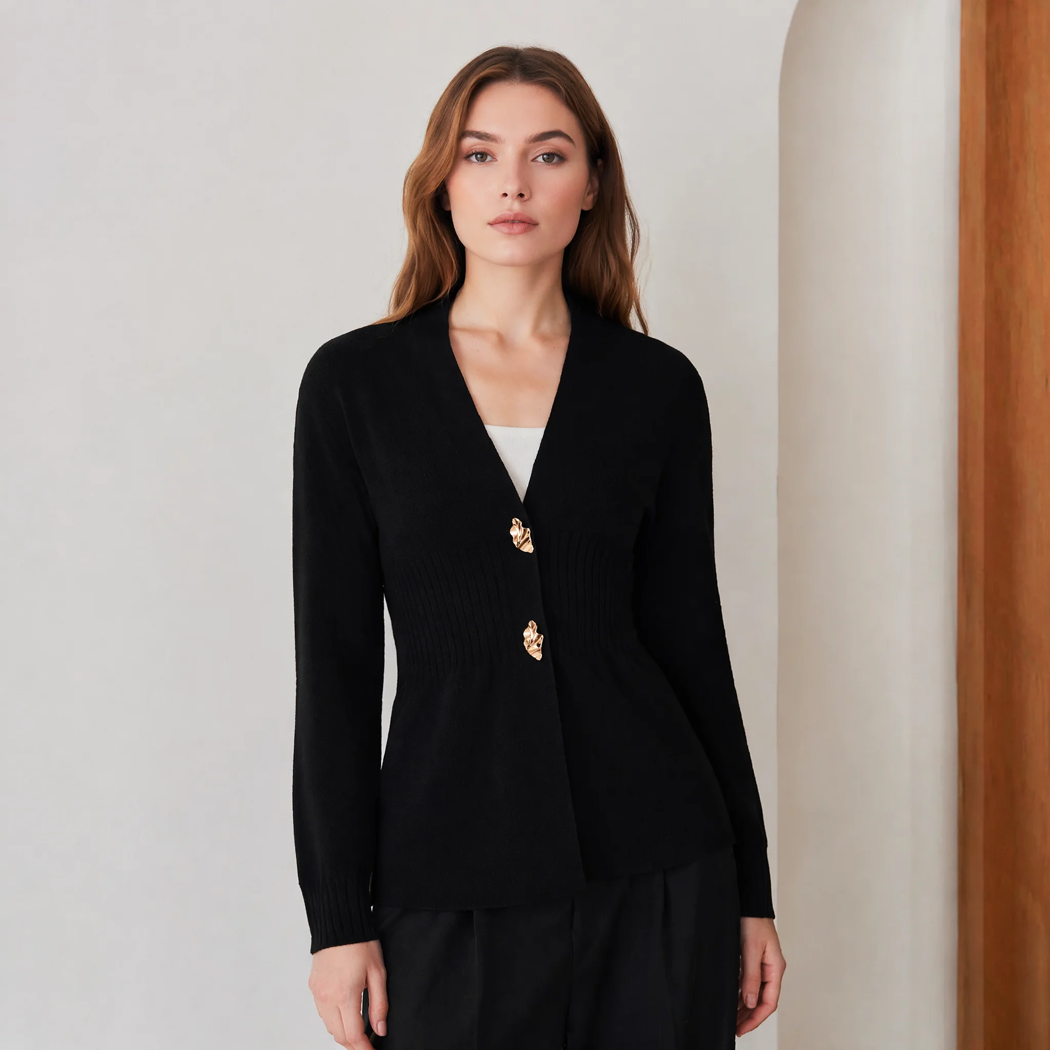 CiCi 2026 Women V Neck Rib Waist Knit Cardigan Two Twisted Metal Buttons Long Sleeve Slim Fitted Casual Outer Top
CiCi 2026 Women V Neck Rib Waist Knit Cardigan Two Twisted Metal Buttons Long Sleeve Slim Fitted Casual Outer Top