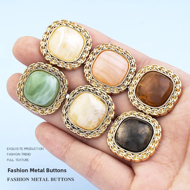 High-End Wool Double-Faced Cashmere Coat Buttons Ladies Fashion Luxury Square Decorative Accessories Premium Quality Sewing
High-End Wool Double-Faced Cashmere Coat Buttons Ladies Fashion Luxury Square Decorative Accessories Premium Quality Sewing