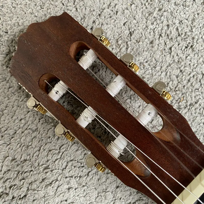 K691 American Brand Spruce Classical Guitar 19 Fret Nylon String Flamenco Guitar Beginner Practice
K691 American Brand Spruce Classical Guitar 19 Fret Nylon String Flamenco Guitar Beginner Practice
