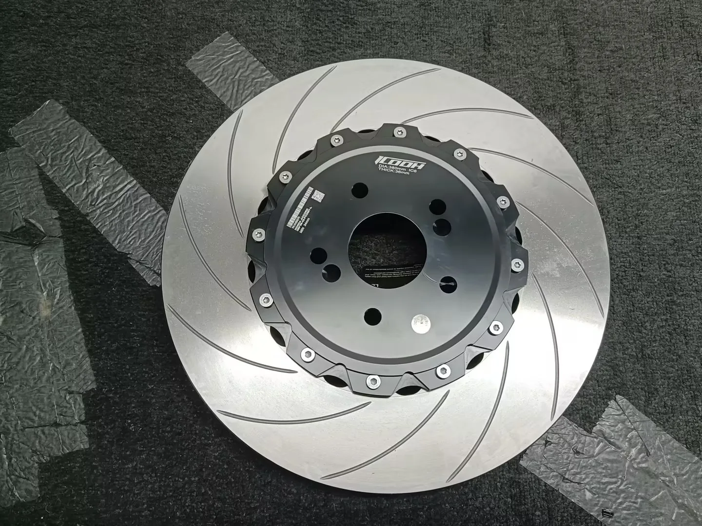 High Quality IC6 Steel Disc Front 380X36 6-piston brake caliper kit fits for BMW 4 Series Gran Coupe (G26) 2021+
High Quality IC6 Steel Disc Front 380X36 6-piston brake caliper kit fits for BMW 4 Series Gran Coupe (G26) 2021+
