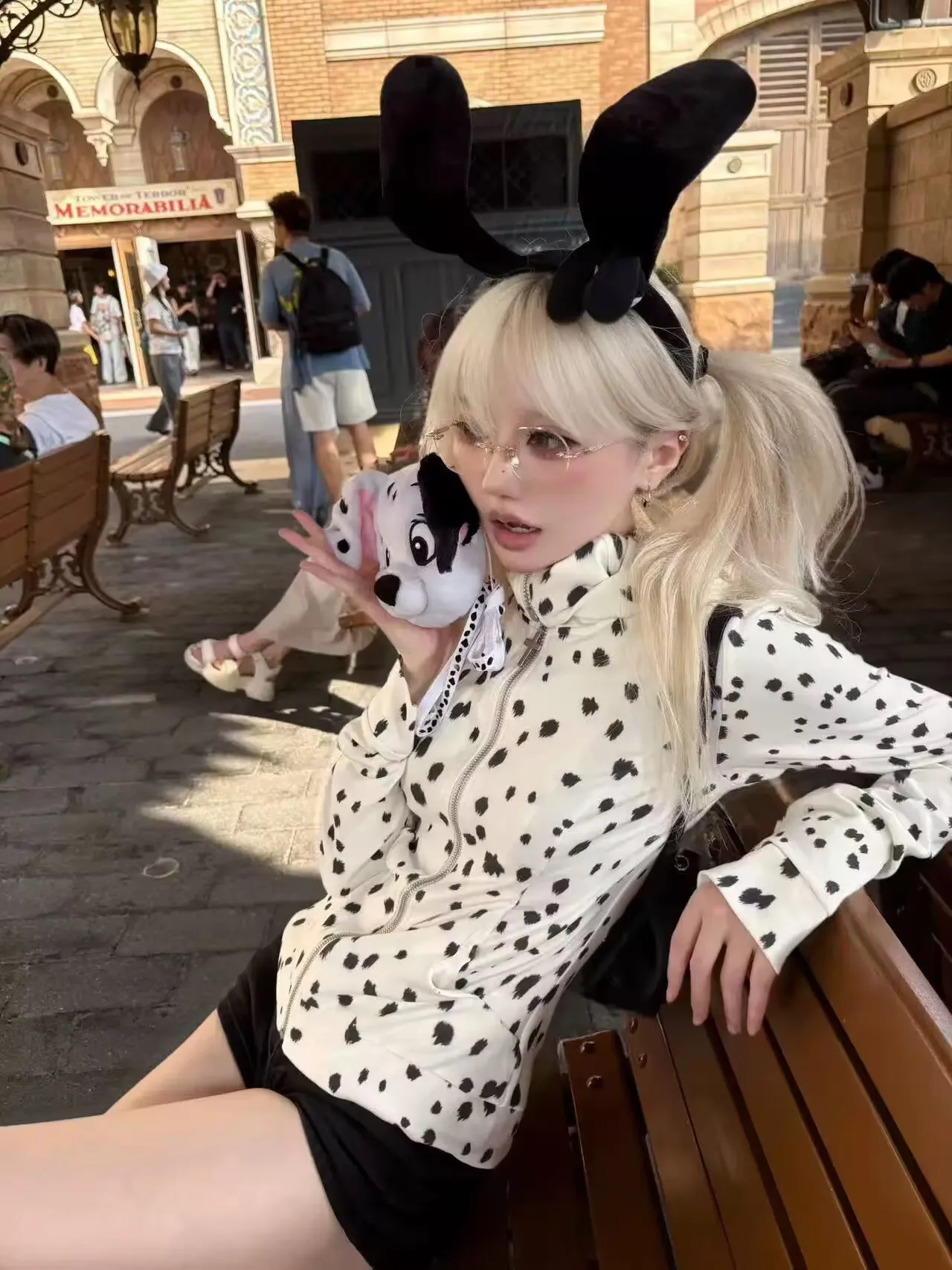 Fashion White Dalmatian Pattern Print Hoodie Women Casual Loose Slim Long Sleeve Outerwear
Fashion White Dalmatian Pattern Print Hoodie Women Casual Loose Slim Long Sleeve Outerwear