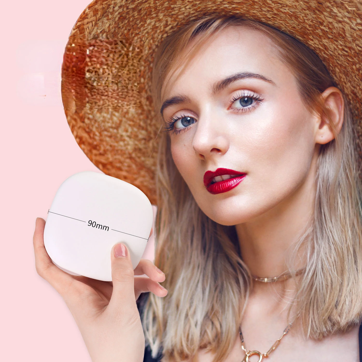 LED Cosmetic Mirror Handheld Pocket Cosmetic Mirror Portable Foldable Single-side Portable Mirror With Light 5X
LED Cosmetic Mirror Handheld Pocket Cosmetic Mirror Portable Foldable Single-side Portable Mirror With Light 5X