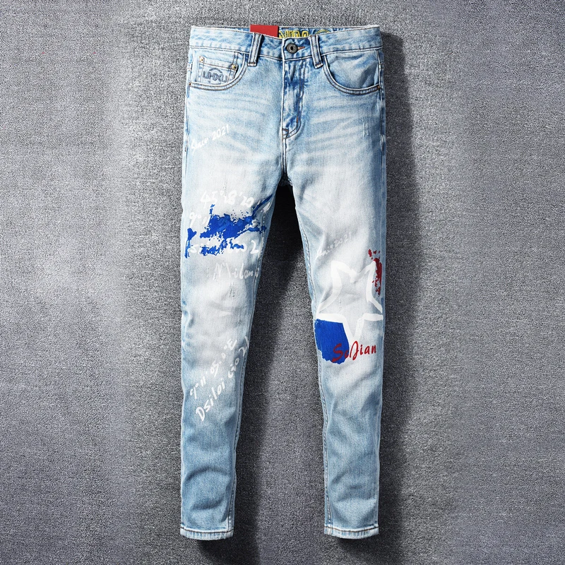 Street Designer Fashion Men Jeans High Quality Retro Light Blue Stretch Slim Fit Ripped Jeans Men Printed Hip Hop Vintage Pants
Street Designer Fashion Men Jeans High Quality Retro Light Blue Stretch Slim Fit Ripped Jeans Men Printed Hip Hop Vintage Pants